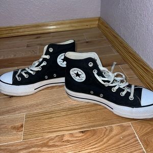 Converse chucks size 7.5